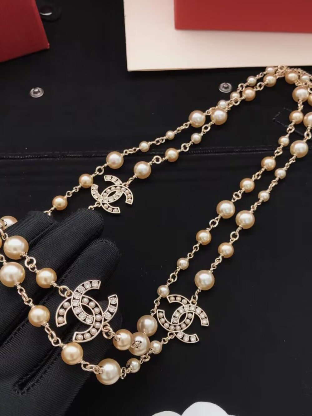 Chanel Long Pearl Necklace with Crystal CC Logos - Picture 3 of 5